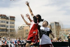  如何通过篮球表演赛提升进攻组织能力